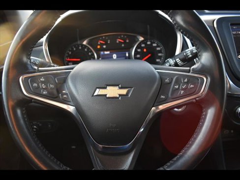 Used 2020 Chevrolet Equinox LT image 16