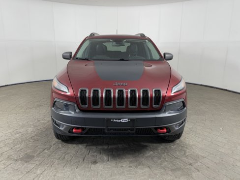 Used 2017 Jeep Cherokee Trailhawk w/ Cold Weather Group image 2