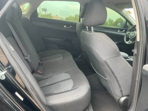 Used 2022 Kia K5 LX image 12
