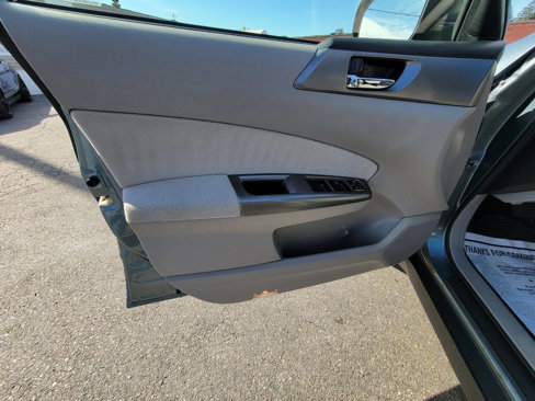 Used 2013 Subaru Forester 2.5X Limited image 12