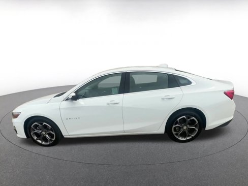 Used 2023 Chevrolet Malibu LT w/ Driver Confidence Package image 9
