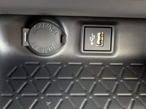 New 2025 Toyota RAV4 XLE image 25
