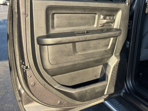 Used 2015 RAM 1500 Express image 13