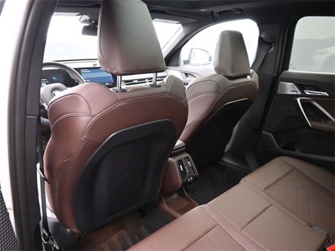Certified 2025 BMW X2 xDrive28i image 10