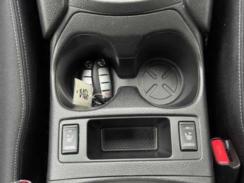 Used 2017 Nissan Rogue SV image 27