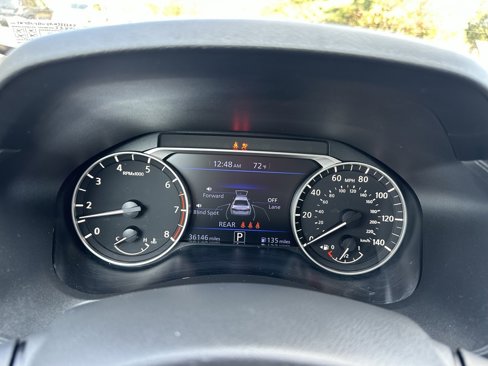 Used 2024 Nissan Altima 2.5 SV image 13