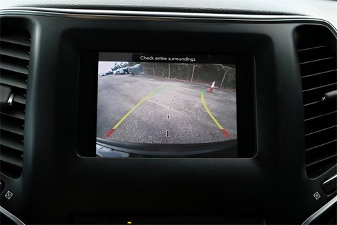 Used 2019 Jeep Cherokee Latitude Plus image 22