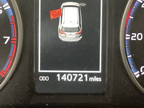 Used 2017 Toyota RAV4 XLE image 7