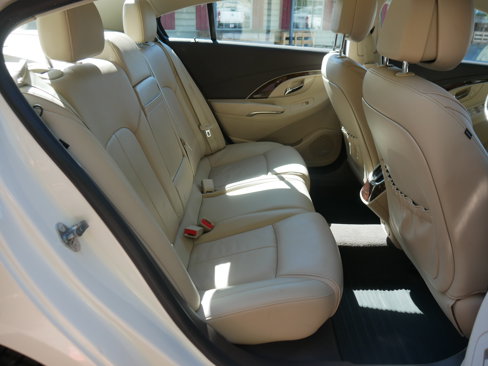 Used 2014 Buick LaCrosse Leather w/ Driver Confidence Package image 27