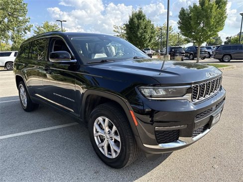 Used 2022 Jeep Grand Cherokee L Limited image 3