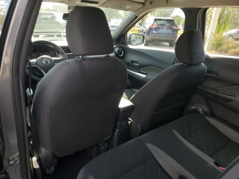 Certified 2020 Nissan Kicks SV image 10