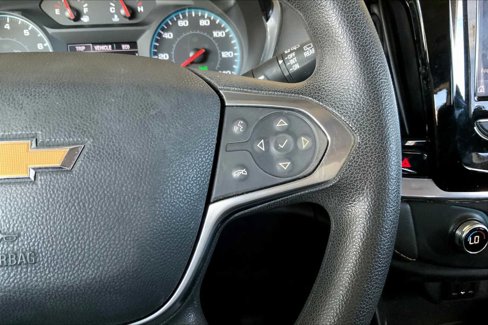 Used 2020 Chevrolet Traverse LS image 23