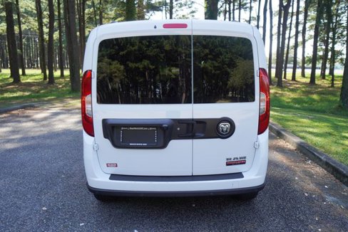 Used 2022 RAM ProMaster City Wagon image 4