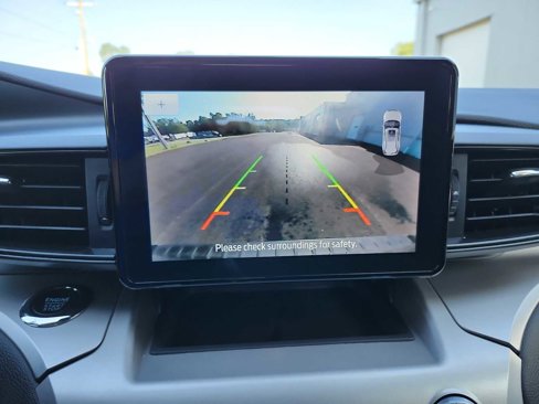 Used 2022 Ford Explorer XLT image 14