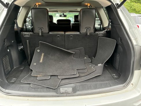Used 2013 Nissan Pathfinder SL image 18
