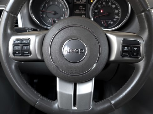 Used 2012 Jeep Grand Cherokee Laredo image 21