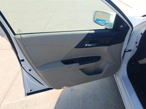 Used 2013 Honda Accord EX-L image 9