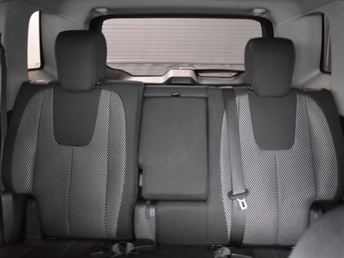 Used 2017 GMC Terrain SLE image 21