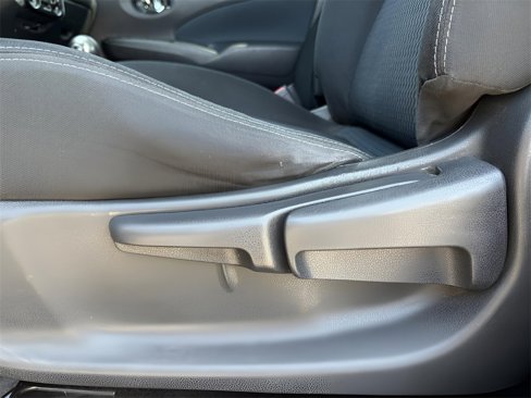 Used 2018 Nissan Versa Note SV image 14