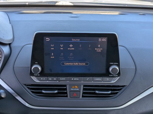 Used 2022 Nissan Altima 2.5 SV image 25