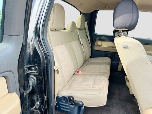 Used 2014 Ford F150 XLT w/ XLT Chrome Package image 23