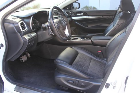 Used 2018 Nissan Maxima SR w/ Midnight Edition image 9