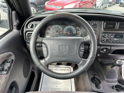 Used 1999 Dodge Ram 1500 Truck 2WD Quad Cab image 18