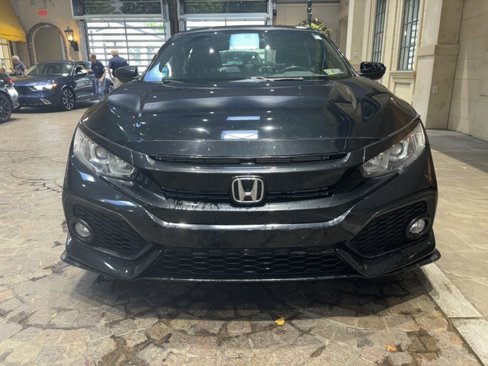 Used 2018 Honda Civic Sport image 9