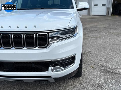 Used 2022 Jeep Wagoneer Series II w/ Premium Group I image 9