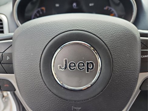 Used 2020 Jeep Grand Cherokee Limited image 30
