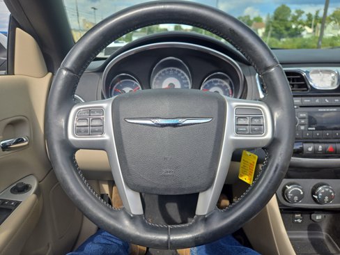 Used 2013 Chrysler 200 Touring w/ Cold Weather Group image 17