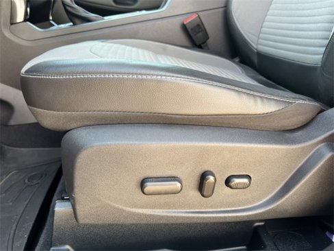 Used 2017 Ford Escape Titanium image 13
