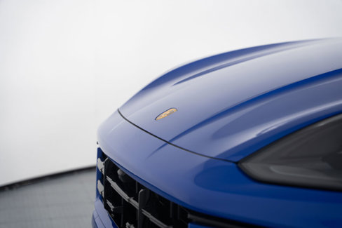Used 2024 Porsche Cayenne E-Hybrid image 27
