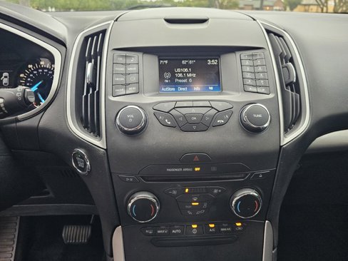 Used 2017 Ford Edge SEL image 15