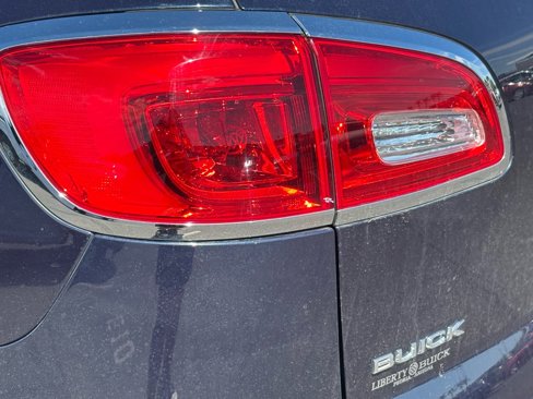 Used 2015 Buick Enclave Leather w/ Trailering Package image 7