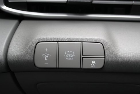 New 2025 Hyundai Elantra Blue w/ Cargo Package image 17