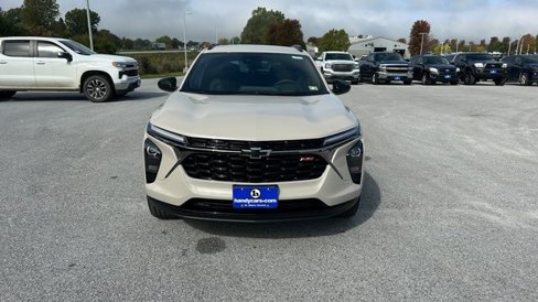New 2026 Chevrolet Trax RS image 9