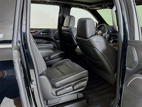Used 2022 Cadillac Escalade ESV Premium Luxury image 28