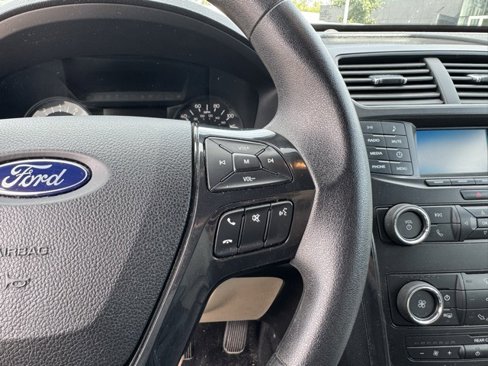 Used 2018 Ford Explorer FWD image 14