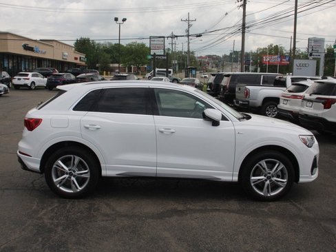 Used 2024 Audi Q3 2.0T Premium image 5