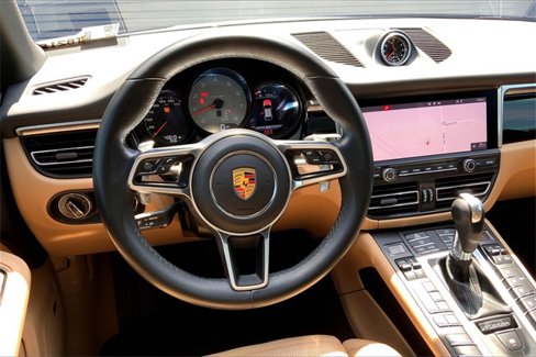 Certified 2021 Porsche Macan S image 23