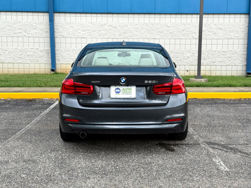 Used 2016 BMW 320i xDrive Sedan image 6