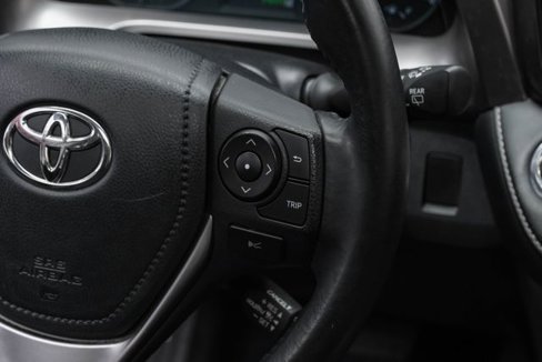 Used 2018 Toyota RAV4 XLE image 26