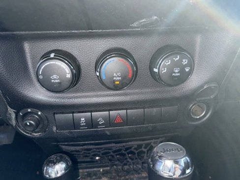 Used 2015 Jeep Wrangler Unlimited Sport w/ Quick Order Package 24S image 15