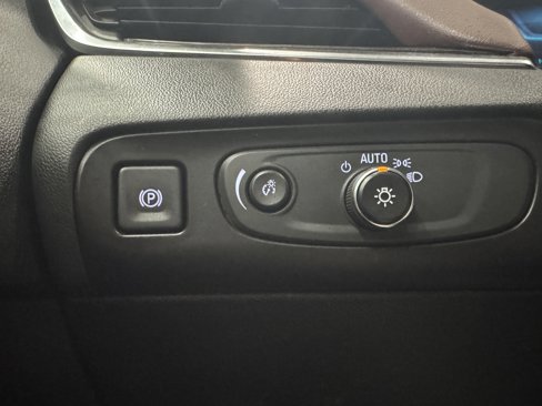 Used 2019 Buick Enclave Avenir image 20