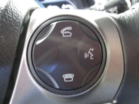 Used 2015 Toyota Venza XLE image 30