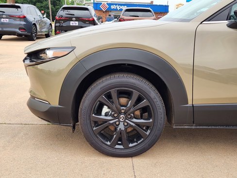 New 2025 MAZDA CX-30 Carbon image 6