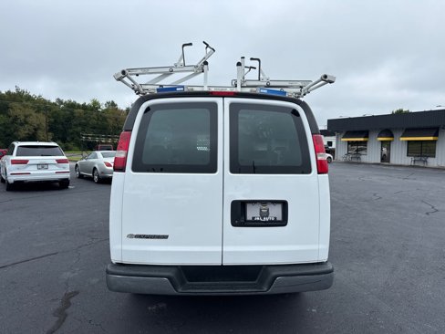 Used 2019 Chevrolet Express 2500 w/ Driver Convenience Package image 4