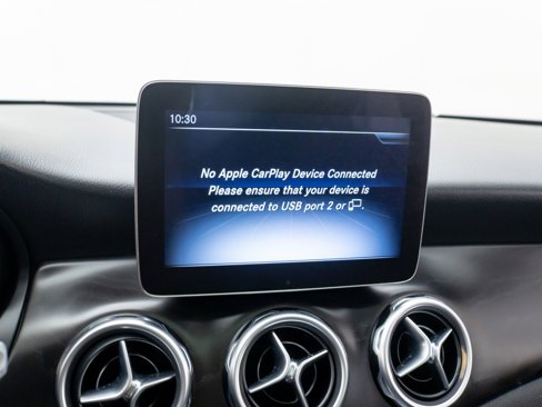 Used 2019 Mercedes-Benz GLA 250 4MATIC image 24