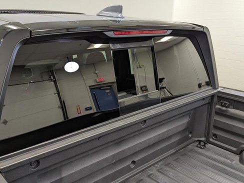 Certified 2025 Honda Ridgeline Black Edition image 30
